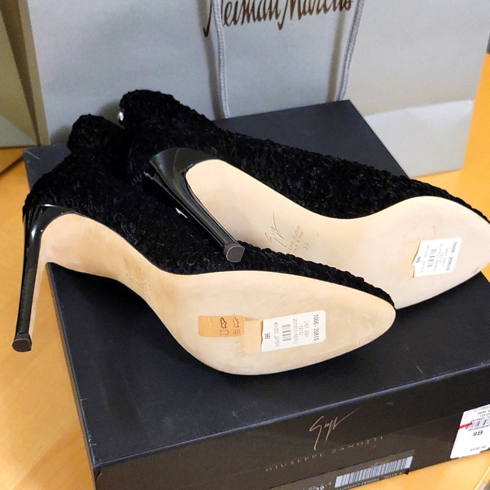 Giuseppe zanotti black stretch booties - Brand New - Picture 5 of 8